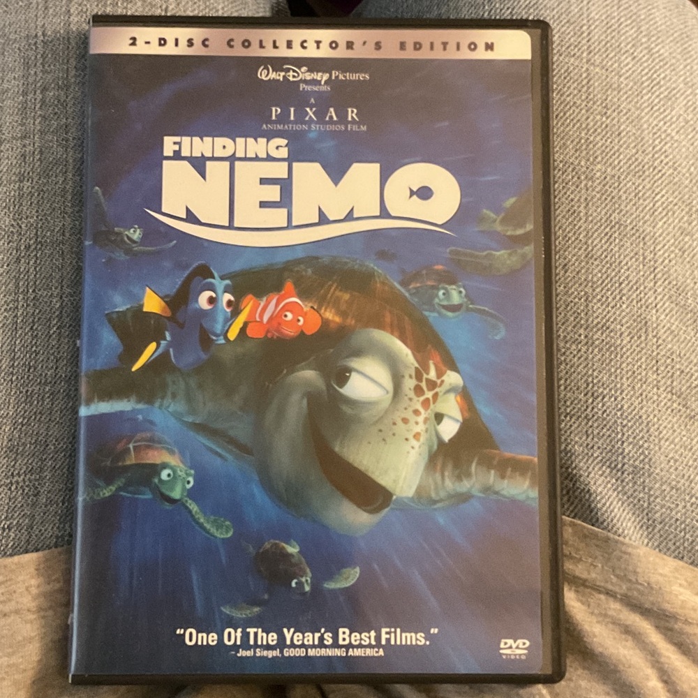 Finding Nemo DVD - Blue Cover